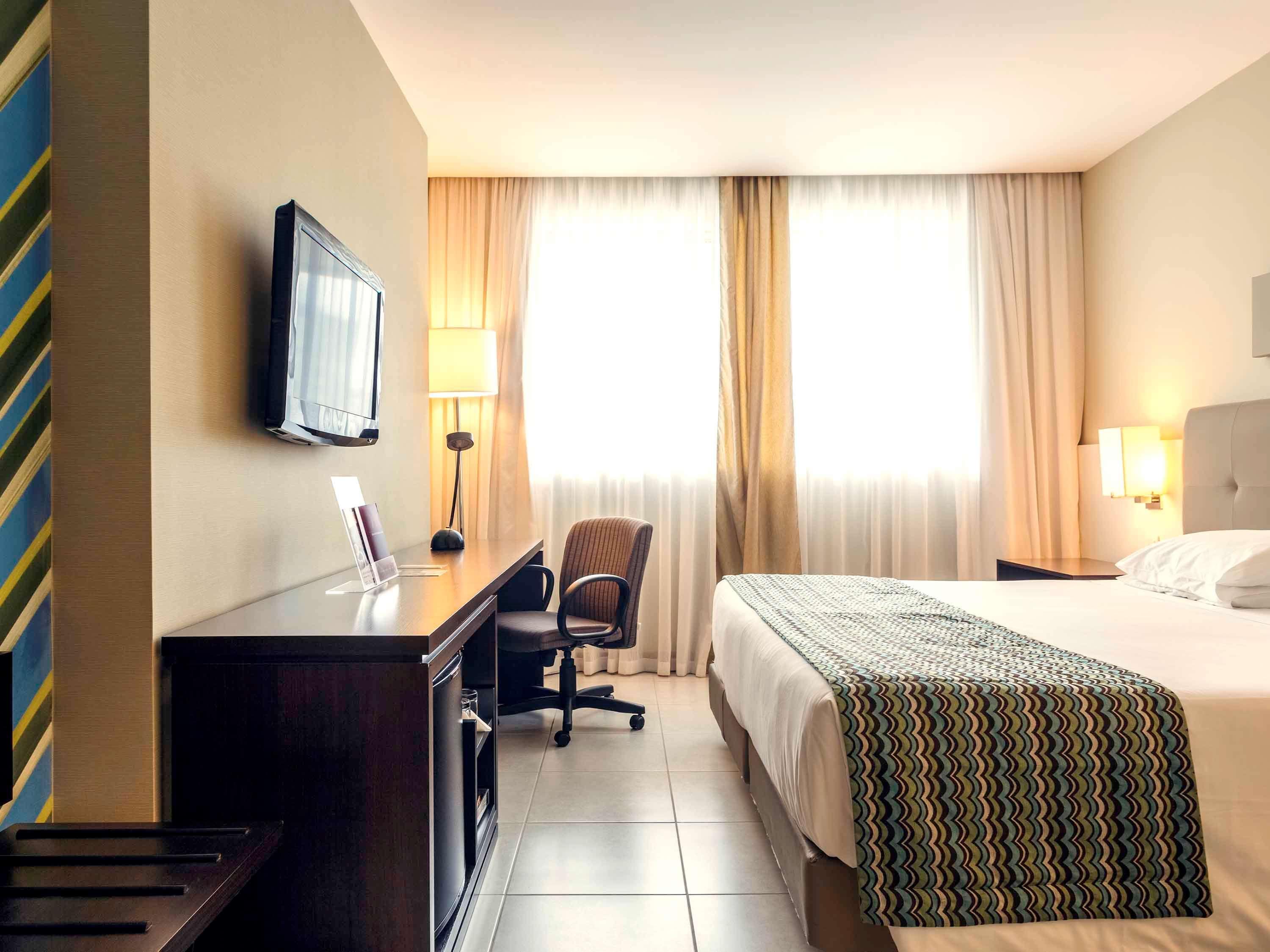 Mercure Salvador Pituba Exterior photo