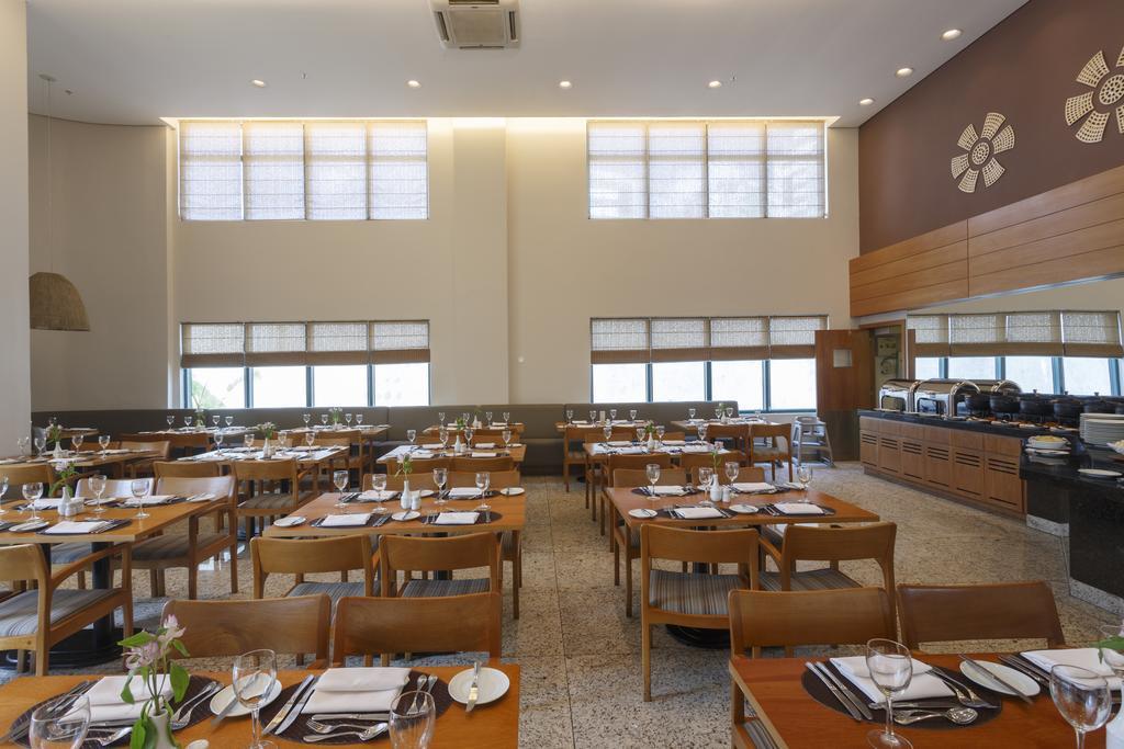 Mercure Salvador Pituba Exterior photo